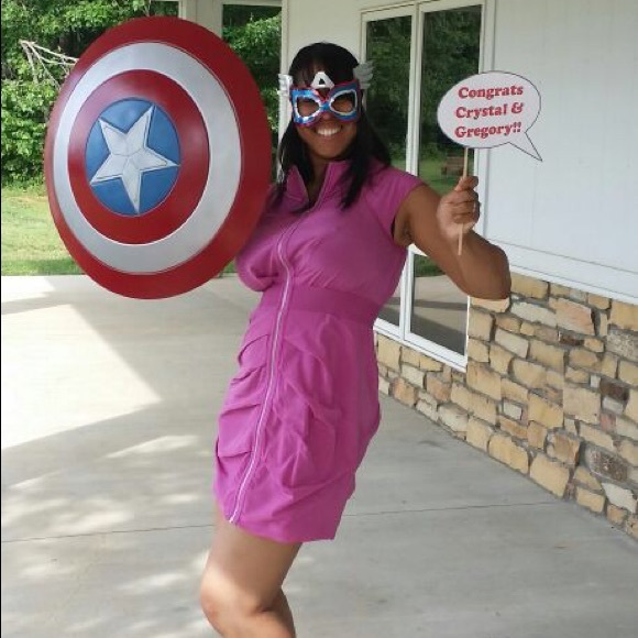 Beautiful purple/pink dress with pleating details in the front and back. - Picture 8 of 8